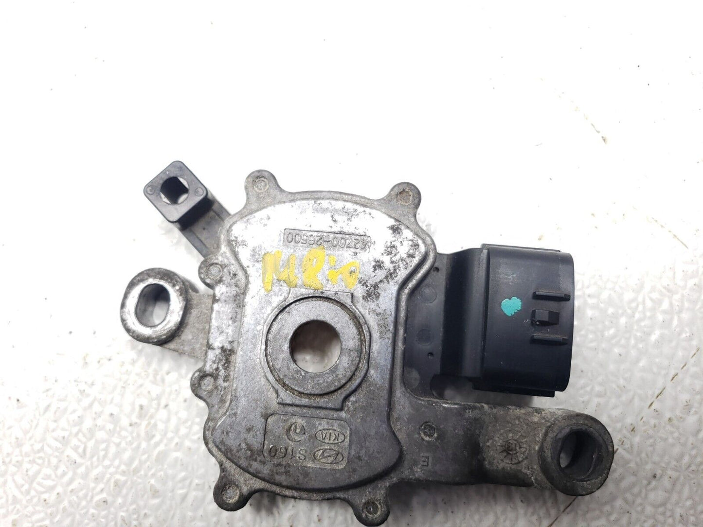 12 13 14 15 Kia Rio 1.6l At Neutral Safety Switch 42700-26500  OEM
