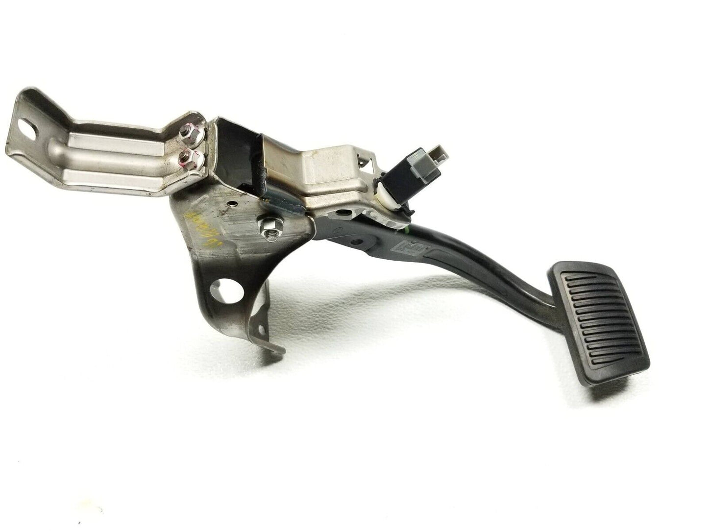 14 15 16 Hyundai Elantra Brake Pedal Assy OEM Sedan