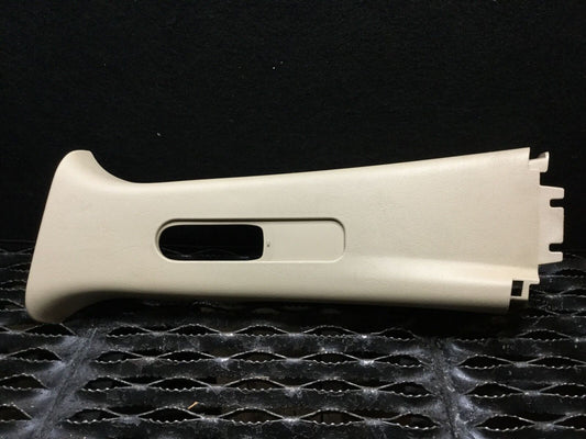 07 08 09 Suzuki Vitara Xl-7 Xl7 Left Driver Upper B Pillar Seat Belt Cover OEM