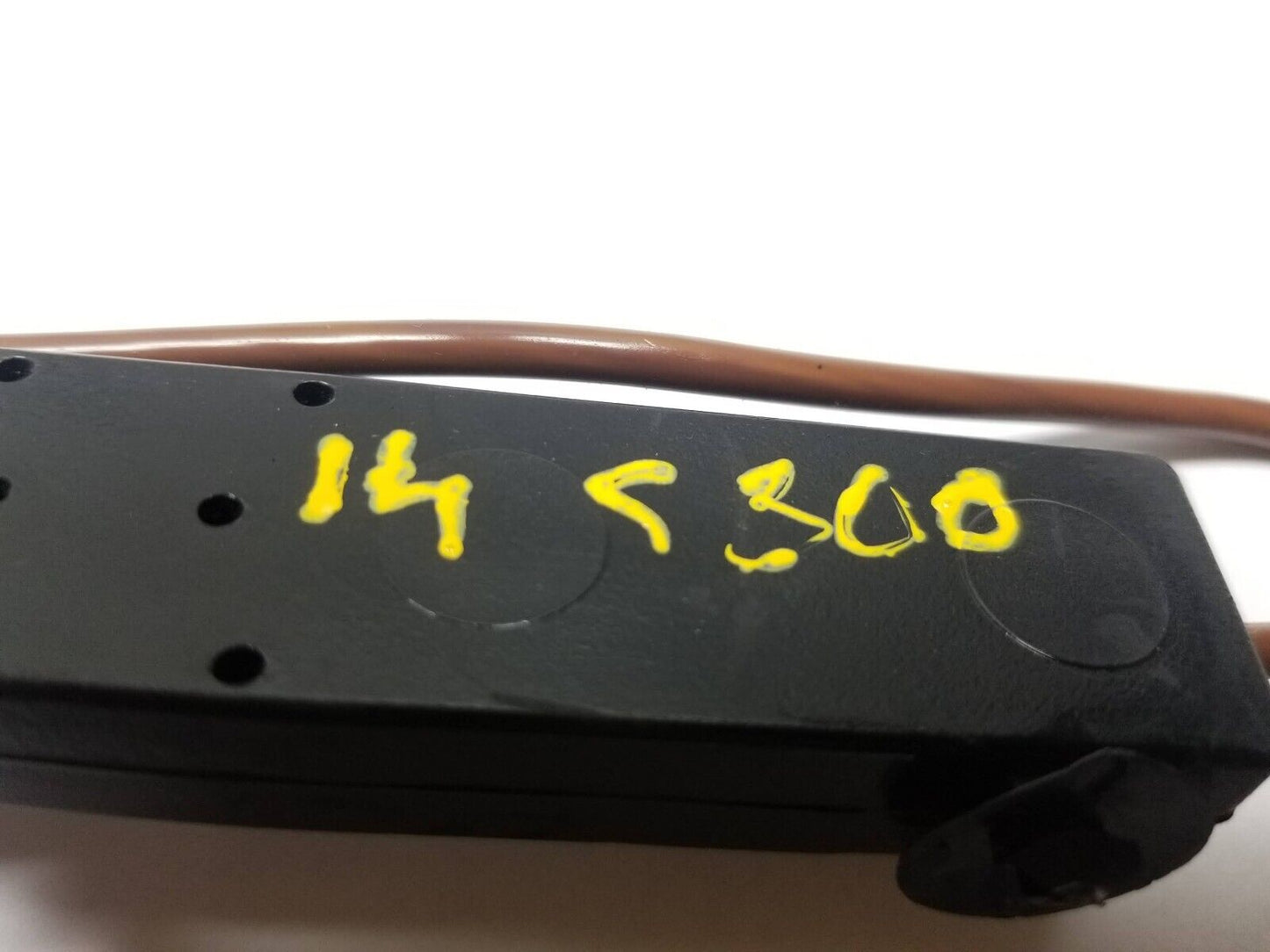 12 13 14 Mercedes-benz C300 Rear Left Side Radio Antenna Noise Filter  OEM