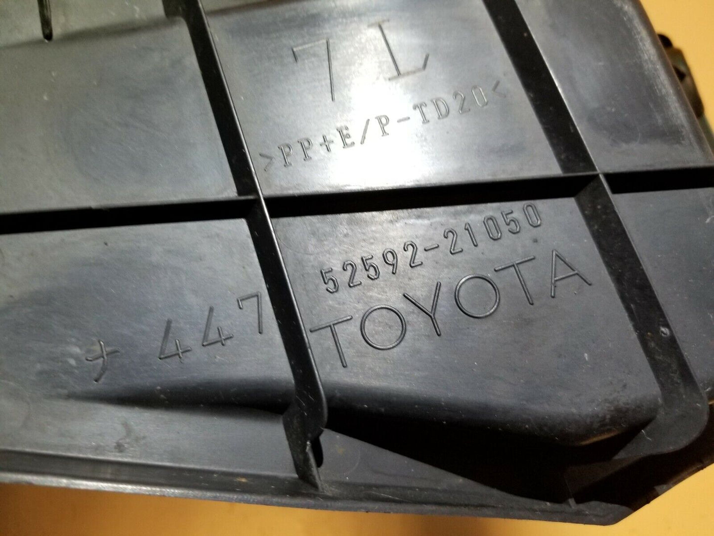 11 12 13 14 15 16 Scion Tc Rear Left Driver Side Bumper Seal Cover OEM