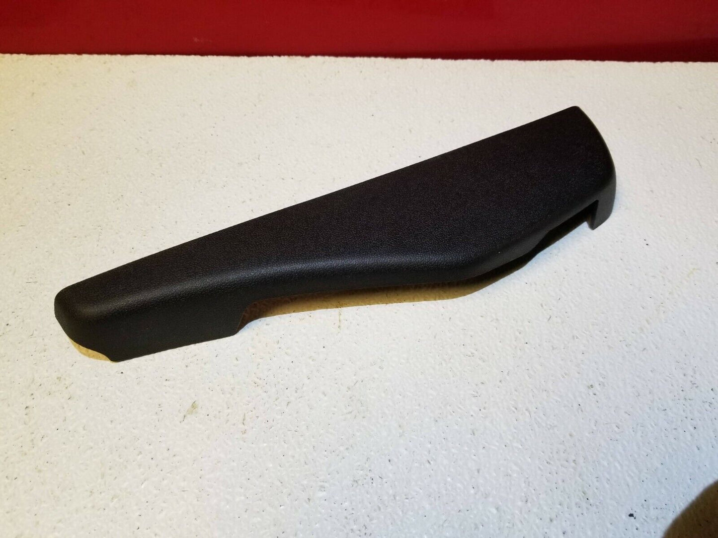 14 15 16 Buick Lacrosse Front Right Passenger Seat Side Trim Cover OEM 60k