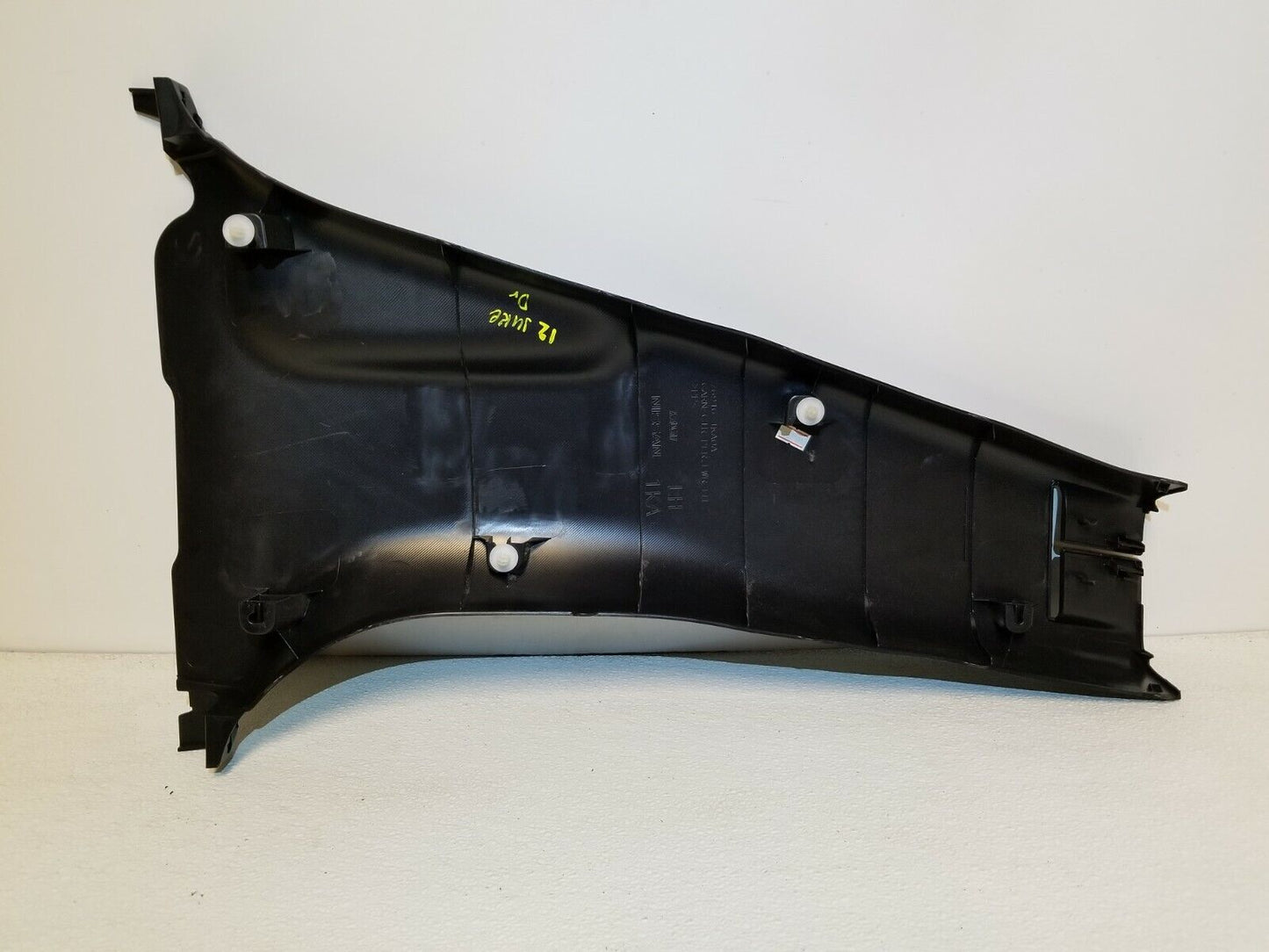 11 12 13 14 Nissan Juke Left Driver Side Center Lower B Pillar Trim Panel OEM