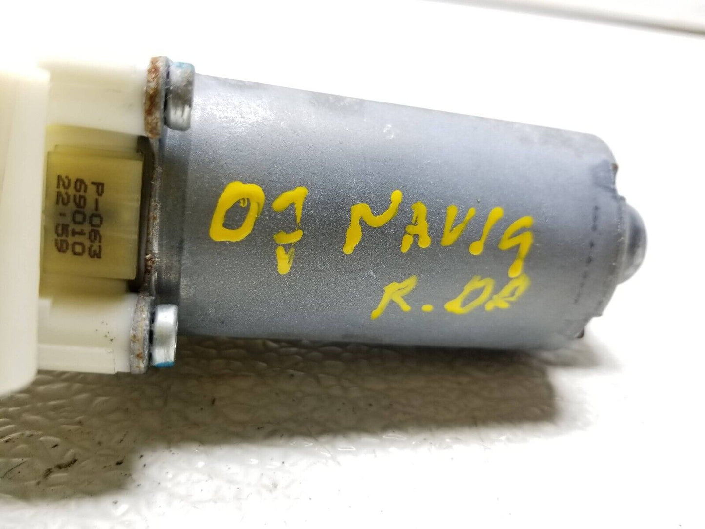 2007 - 2014 Lincoln Navigator Rear Left Driver Side Window Motor OEM