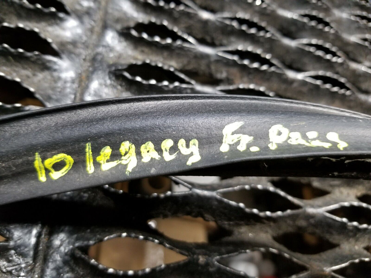 10 11 12 13 14 Subaru Legacy Front Right Passenge Door Weatherstrip Seal OEM