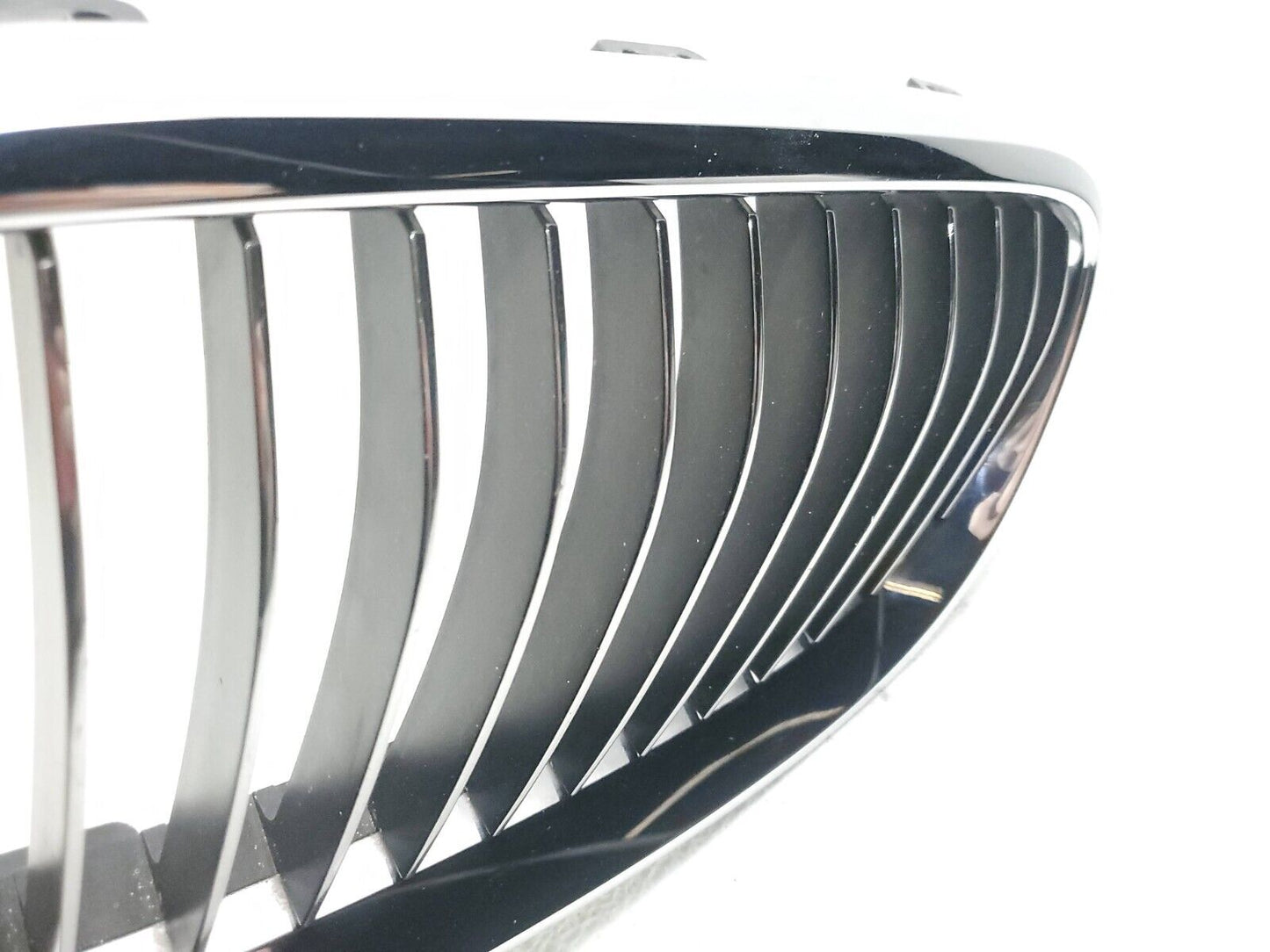 09 10 11 12 BMW E92 Coupe Front Bumper Grille Left Driver Side OEM