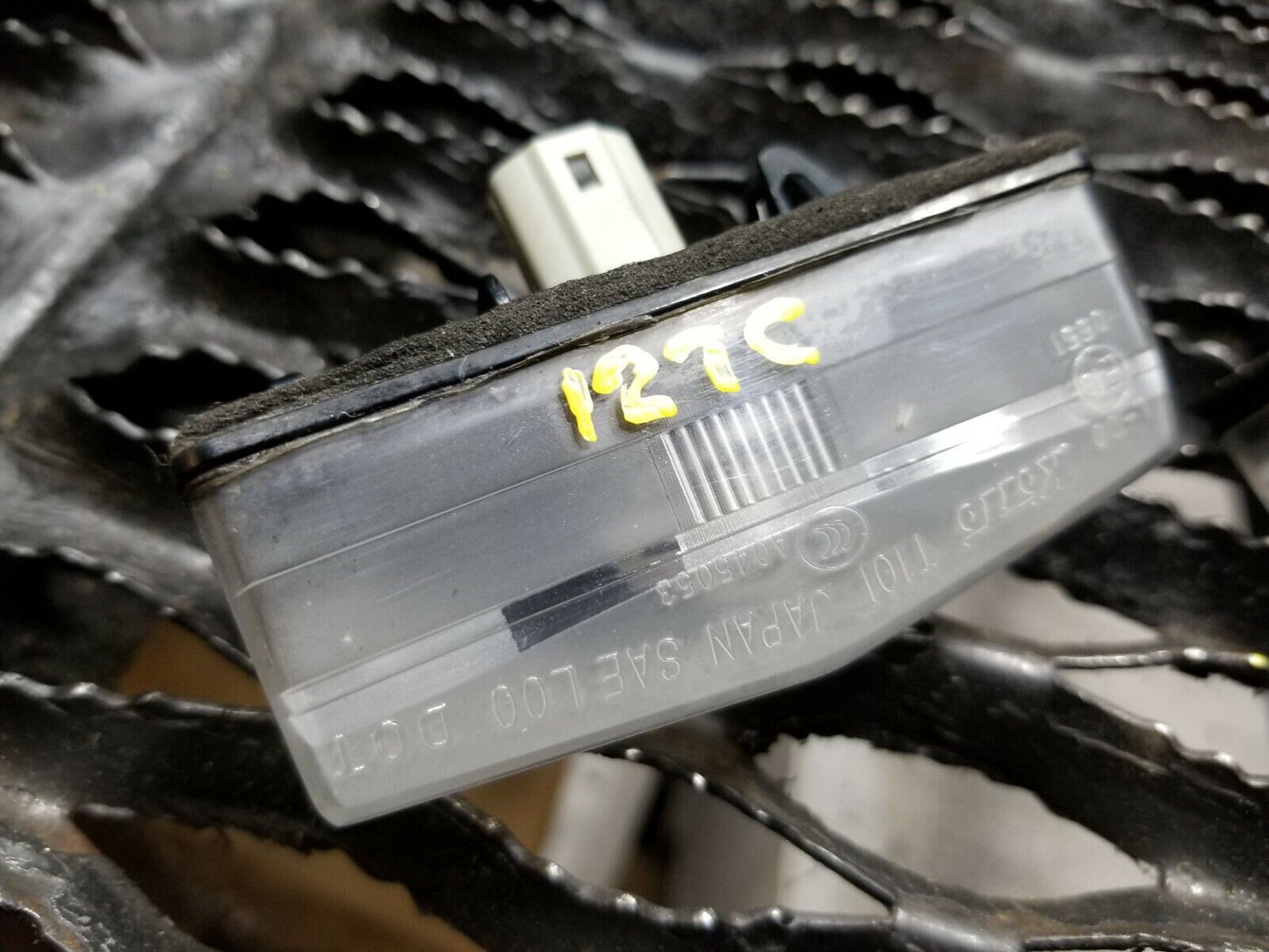 11 12 13 14 15 16 Scion Tc Rear License Plate Light Lamp Pair OEM