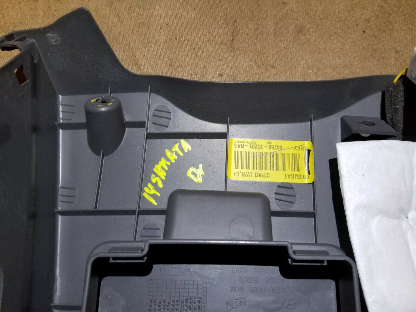 10 11 12 13 14 Hyundai Sonata Dash Lower Left Driver Knee Panel Trim OEM 55k