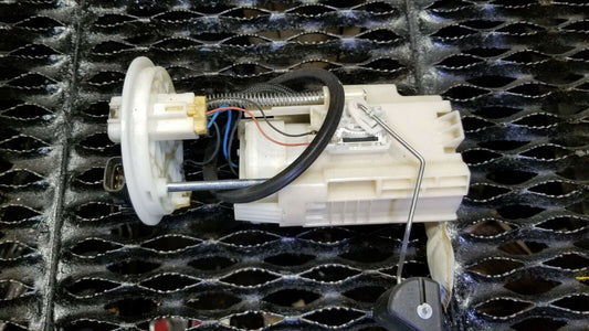 09 10 11 Toyota Camry Hybrid Fuel Pump 77020-33250 OEM