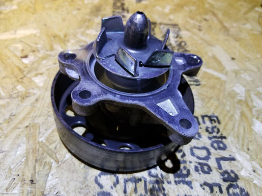 11 12 13 Kia Soul 1.6l Coolant Water Pump W/ Pulley OEM
