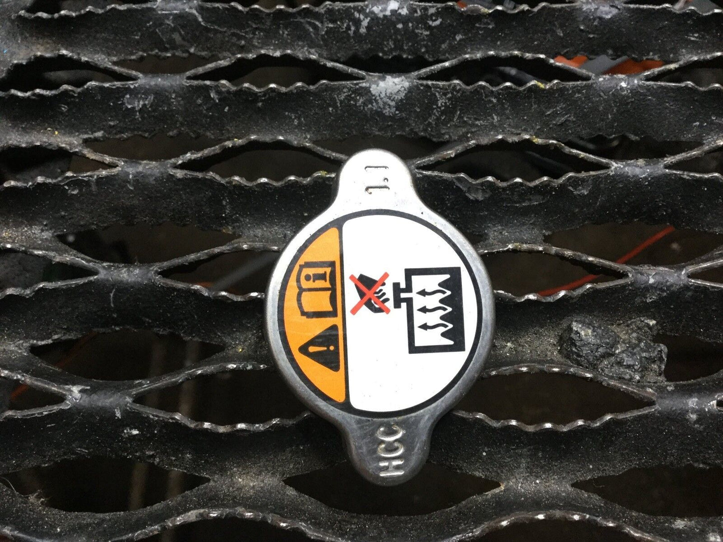 14 15 16 Kia Forte Radiator Filler Cap OEM