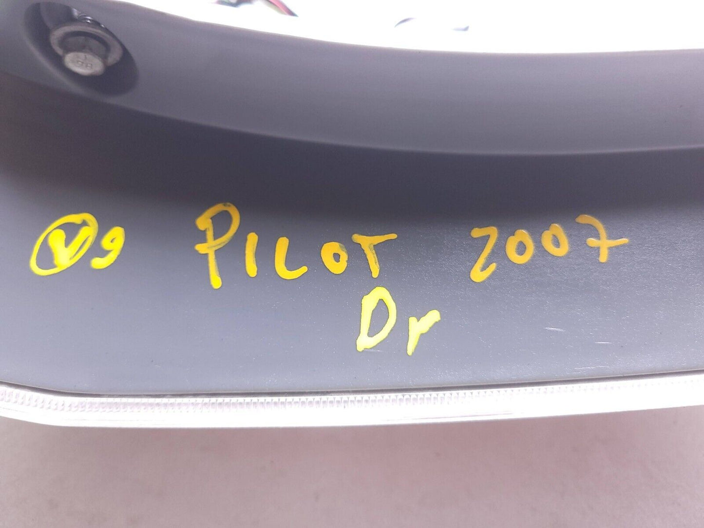 2006 2007 2008 Honda Pilot Tail Light Driver Side Left