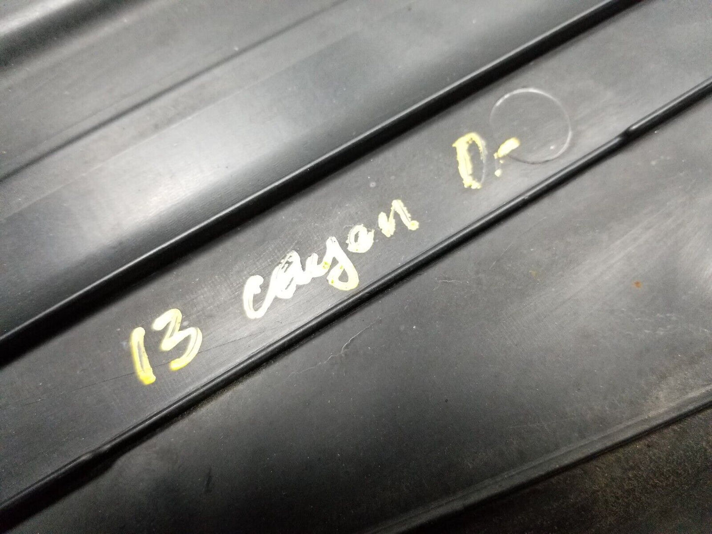 11 12 13 14 Porsche Cayenne Left Driver Side Under Body Panel Guard OEM