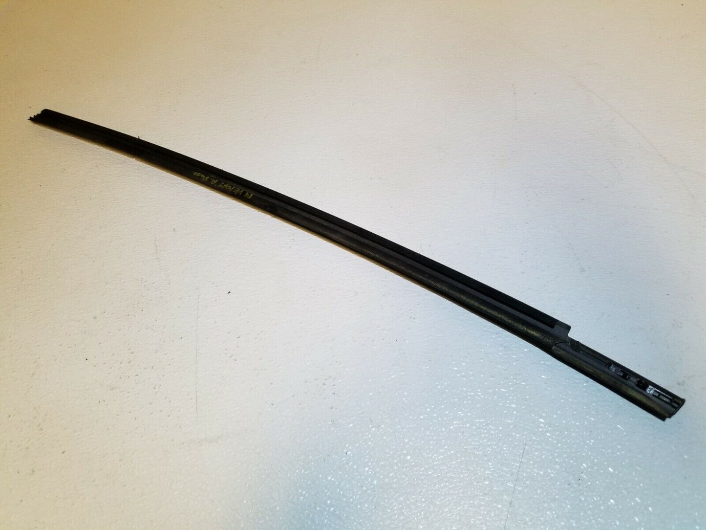 12 13 14 15 16 Hyundai Veloster Rear Passenger Door Window Belt Seal Molding OEM