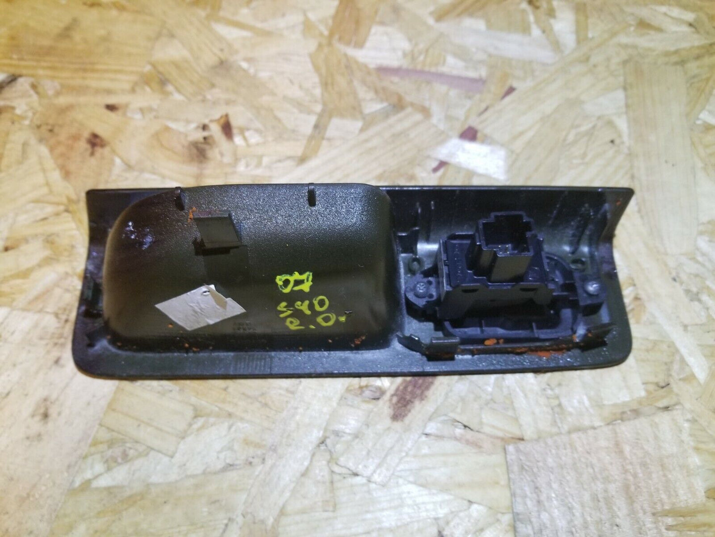 05 06 07 Volvo S40 Rear Left Driver Side Door Power Window Switch OEM