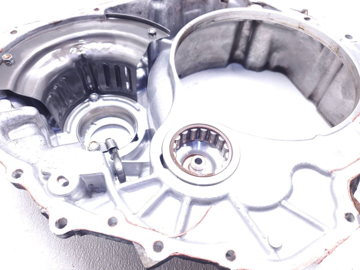 2007 - 2013 Suzuki SX4 4wd Auto Trans Bell Housing OEM 70k Miles