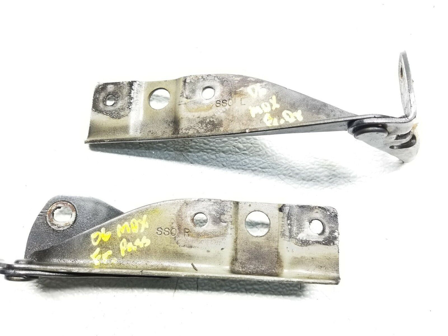 03 04 05 06 Acura MDX Hood Hinge Pair OEM 55k Miles