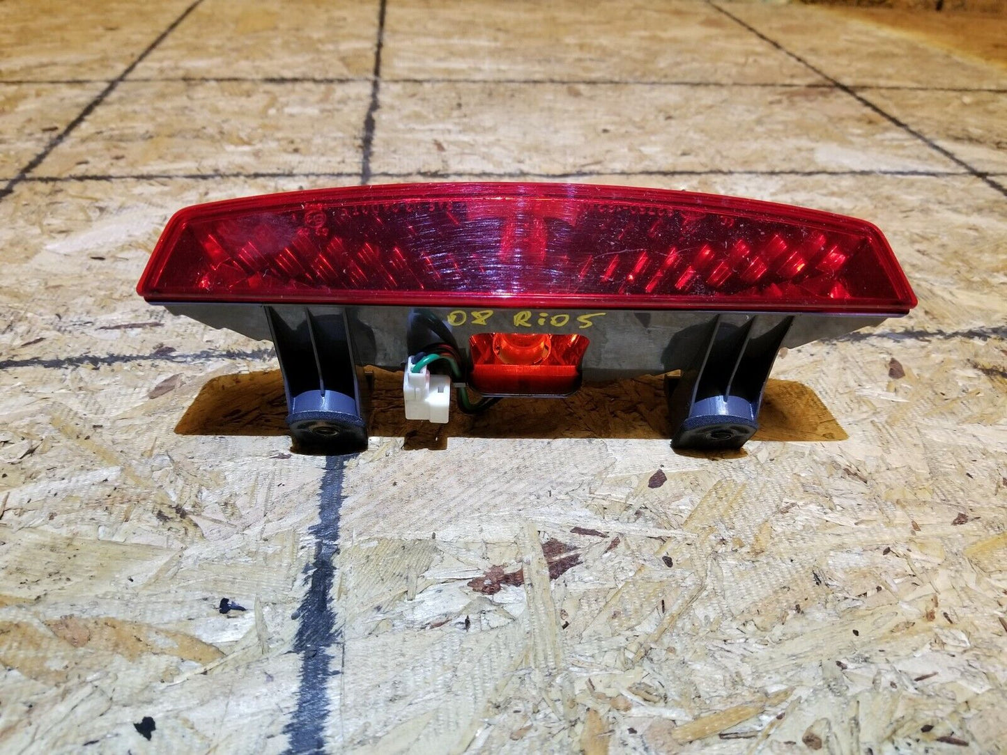 06 07 08 09 10 Kia Rio5 Third 3rd Stop Light Lamp OEM