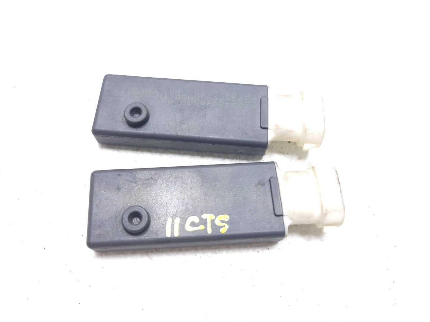 2011-2014 Cadillac CTS Coupe Keyless Entry Antenna Module 40808073 OEM