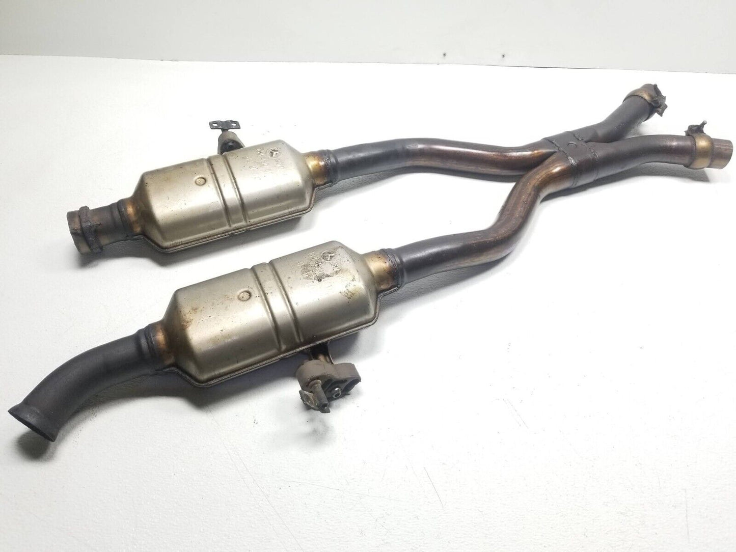 06 07 08 09 10 11 Mercedes Ml500 Front Exhaust Resonator OEM