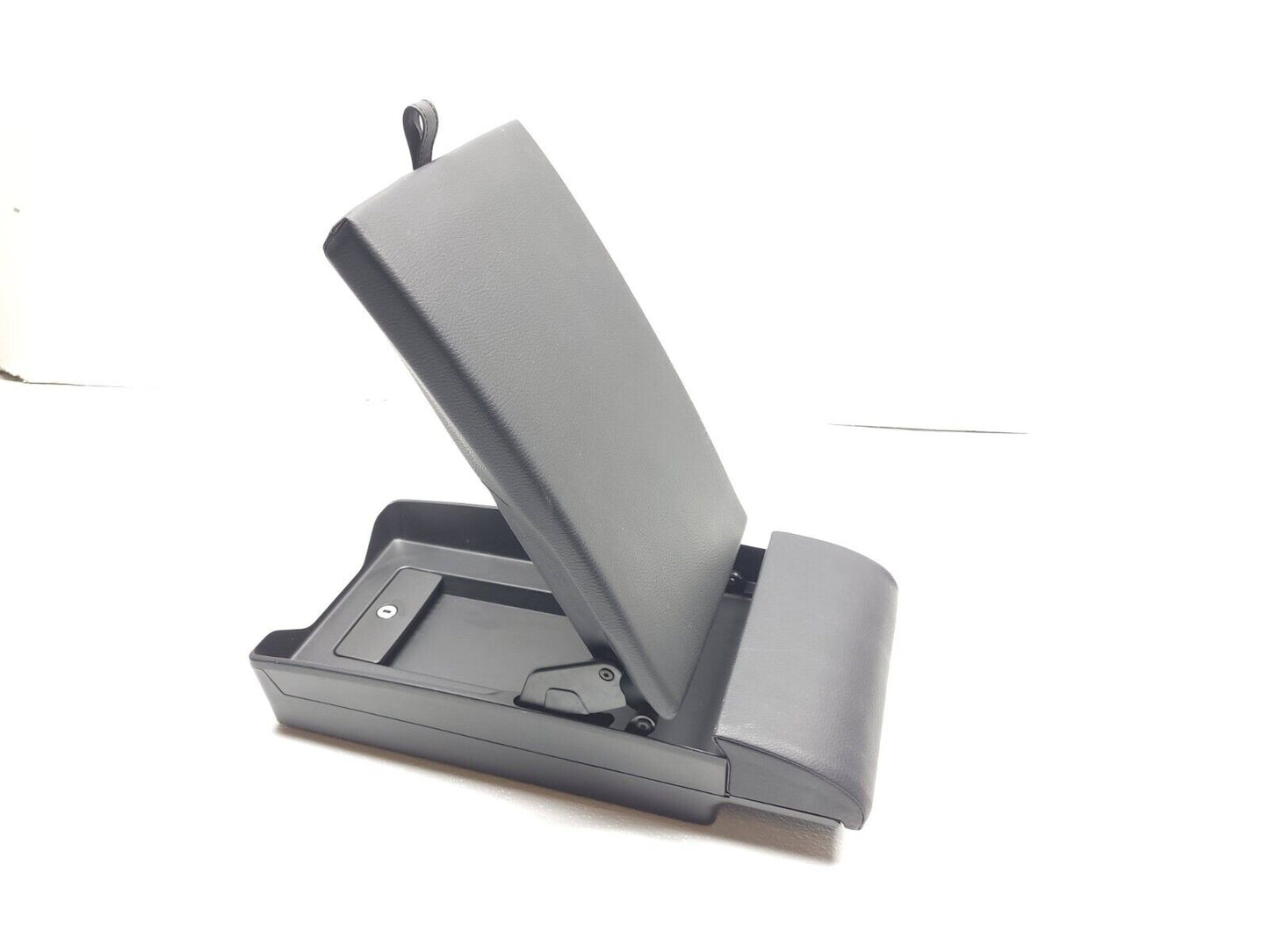 09 10 11 12 Volkswagen Cc Rear Seat Center Armrest OEM