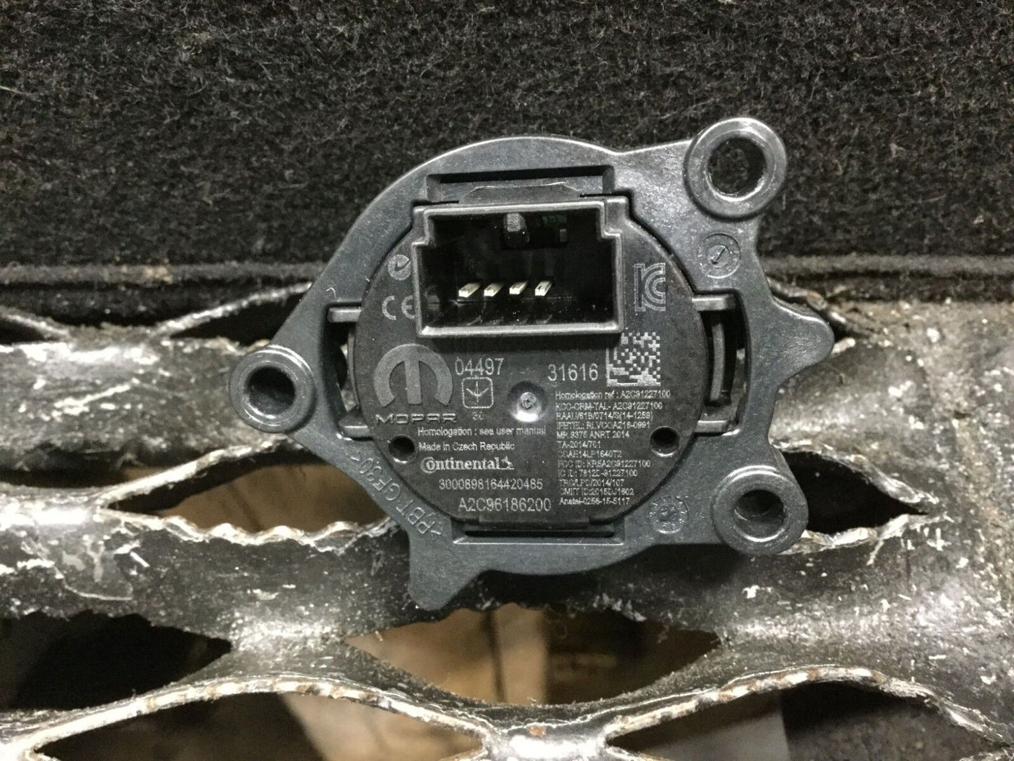 15 16 17 Jeep Renegade Start Stop Engine Button Switch OEM 7.000 Miles
