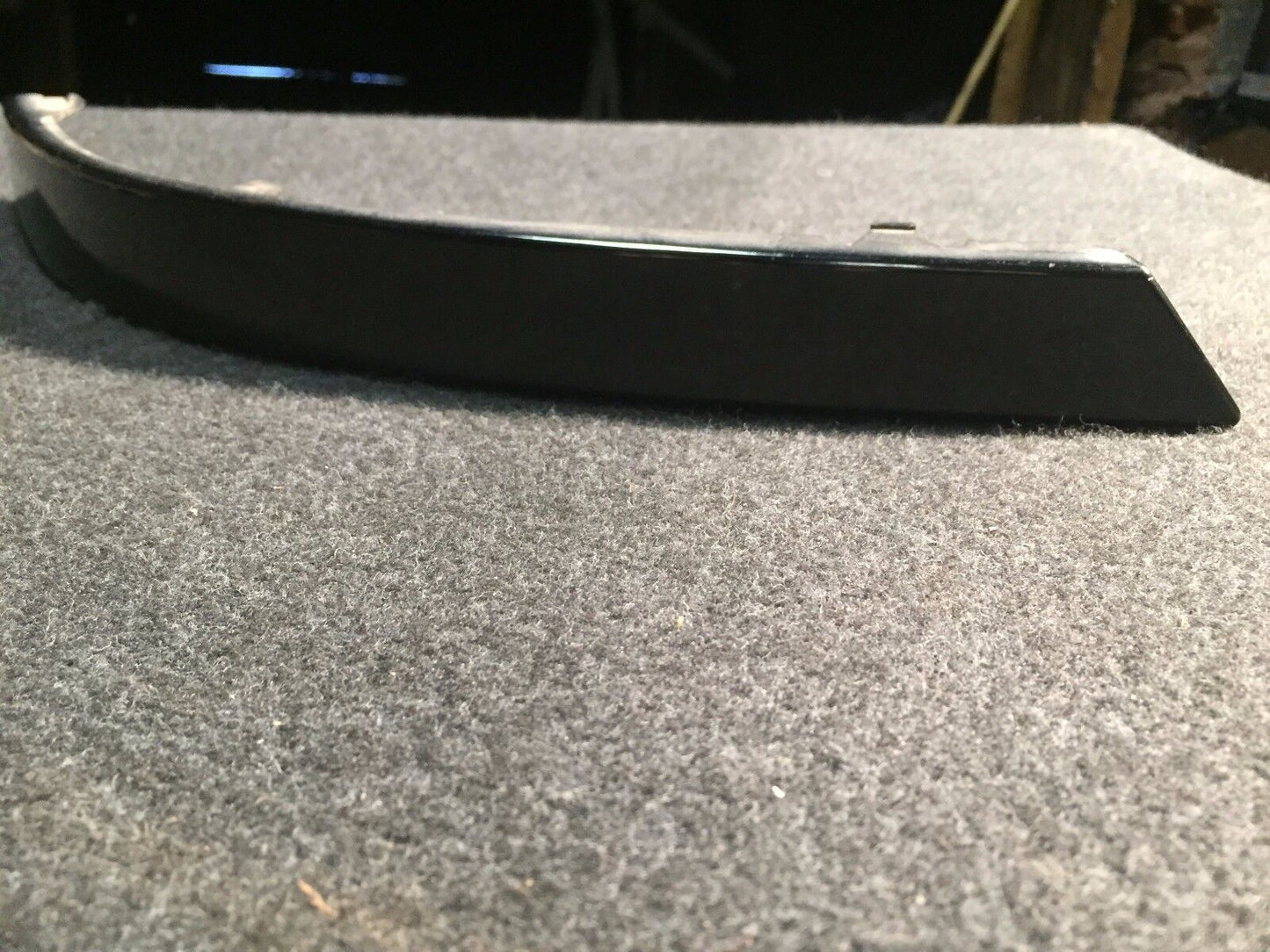 02 03 04 05 BMW E65 Rear Left Driver Side Tail Light Trim Molding OEM