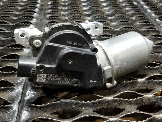 16 17 Dodge Challenger SRT Windshield Wiper Motor OEM 12k Miles