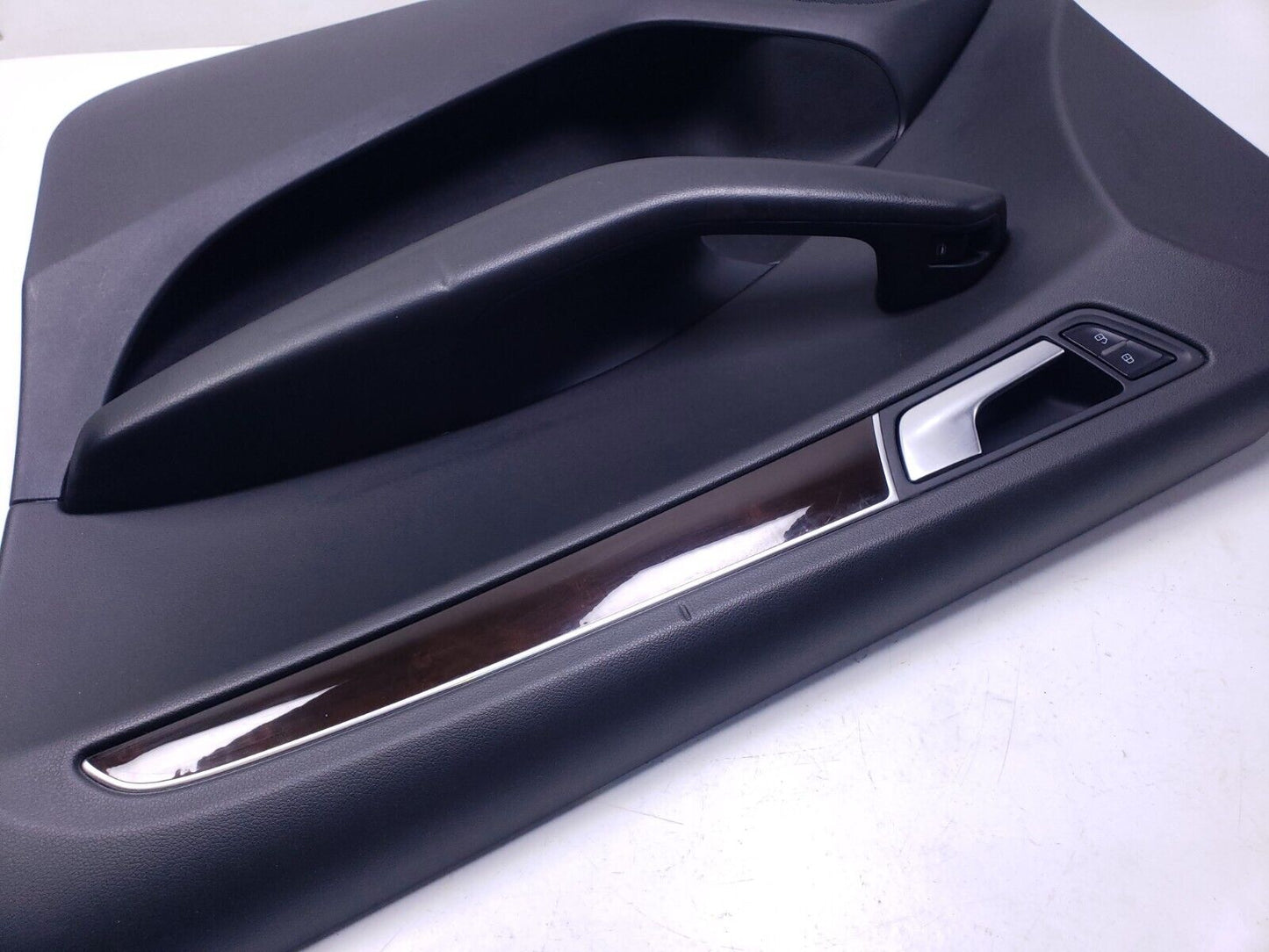 09 10 11 12 Audi Q5 Door Panel Trim Front Right Passenger Side OEM