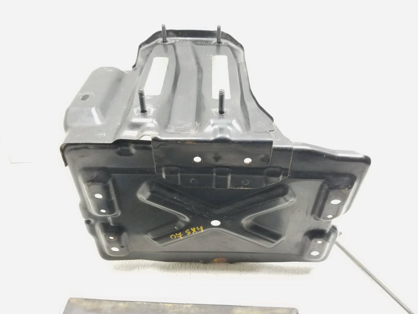 2007 - 2013 Suzuki SX4 Battery Tray Holder OEM 70k Miles