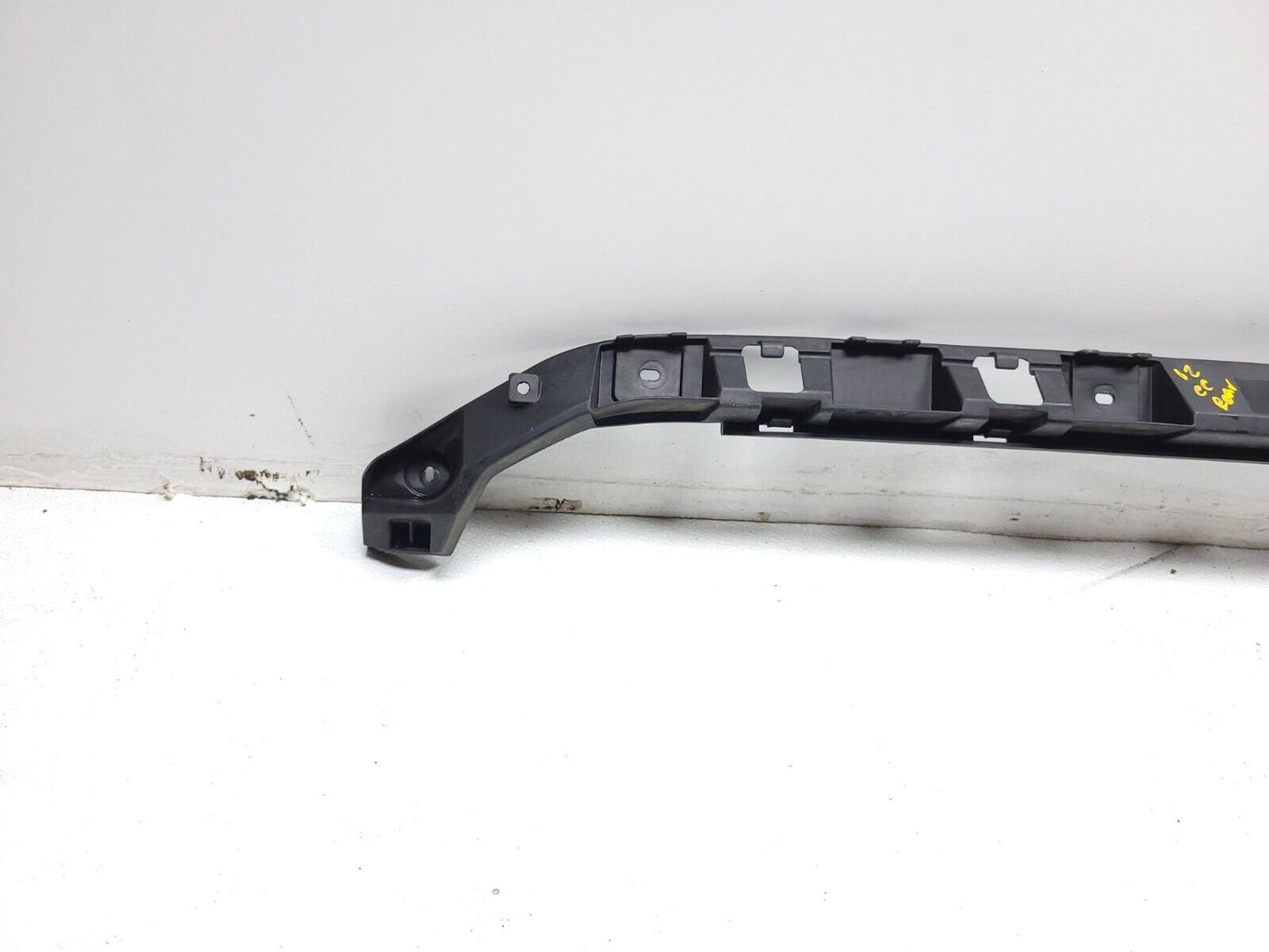 09 10 11 12 Volkswagen Cc Rear Bumper Center Support Bracket 3c8807863 OEM