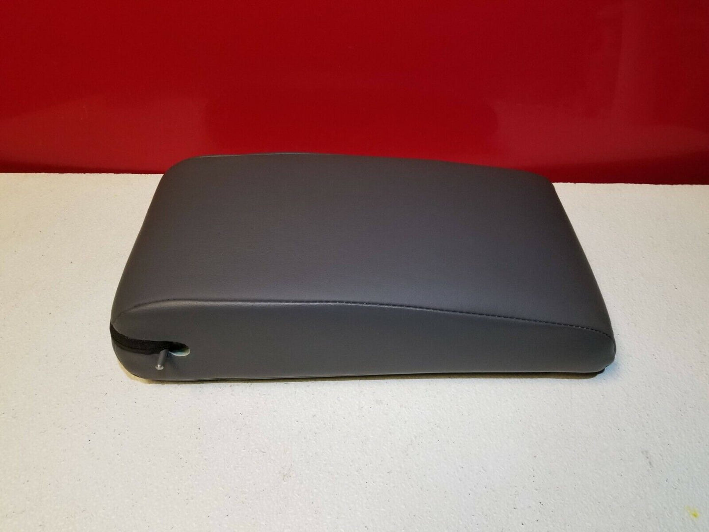 05 06 07 08 09 Toyota Prius Rear Seat Armrest Arm Rest OEM