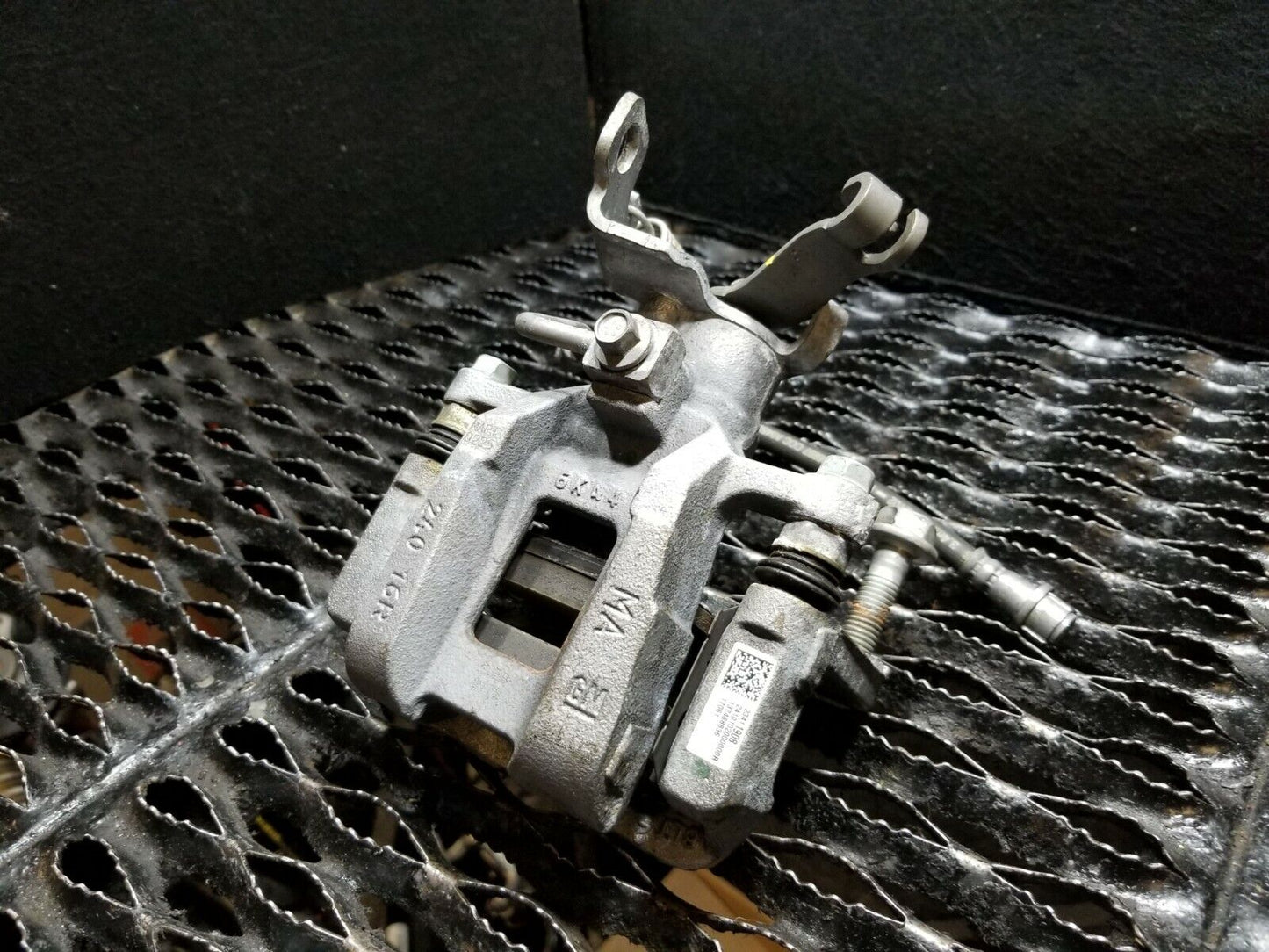 16 17 18 19 Chevrolet Malibu Rear Right Passenger Side Brake Caliper OEM 3k