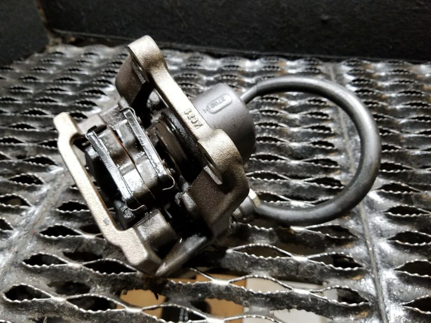 12 13 14 15 16 17 Chrysler 300 3.6l Rear Right Pass Side Brake Caliper OEM 43k