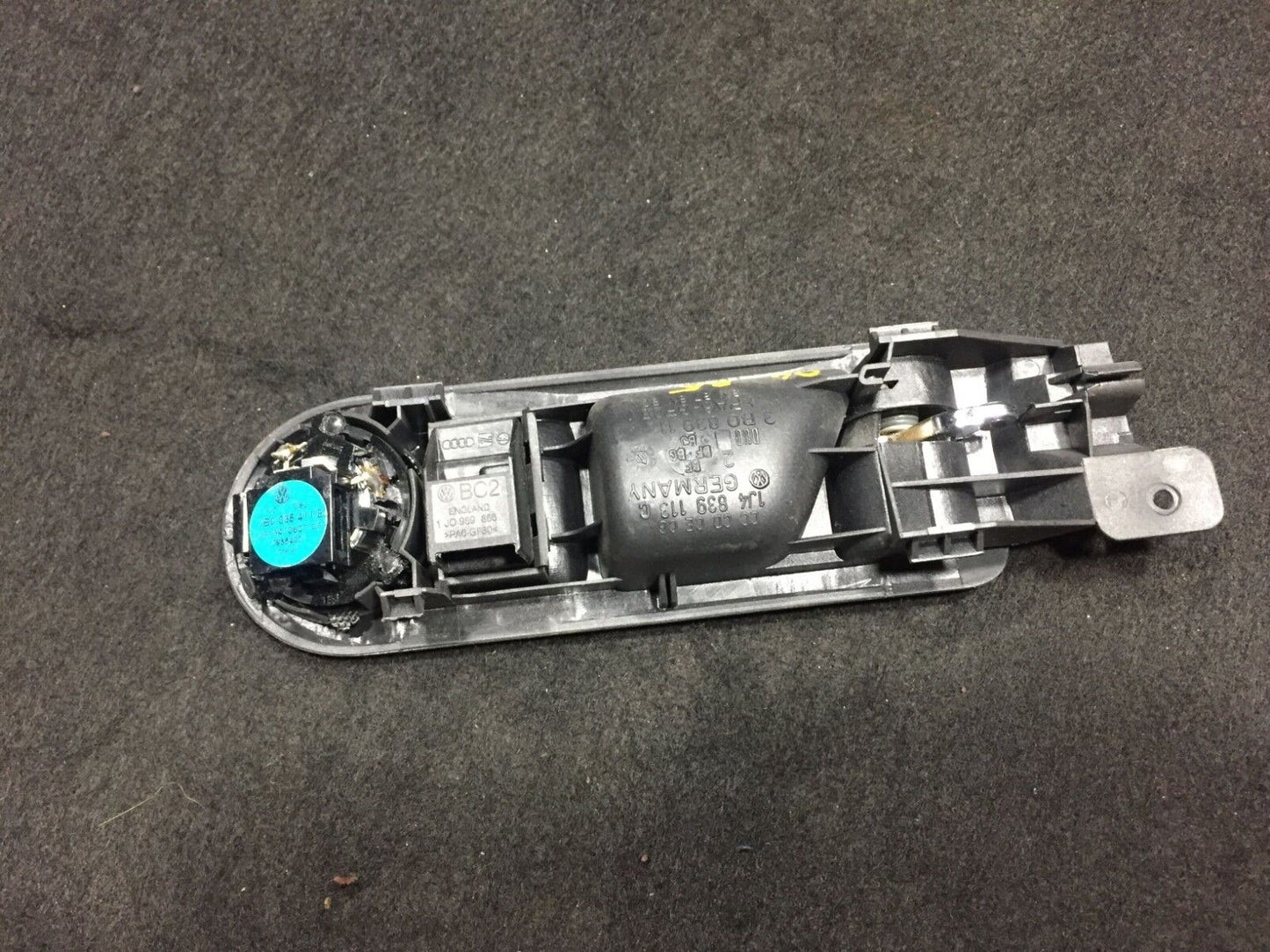 02 03 04 05 VW Passat Rear Driver Door Handle With Window Switch OEM D23