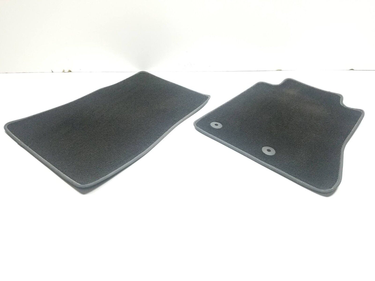 15 16 17 Ford Mustang Gt Front Floor Mat Carpet Left & Right 2pcs OEM