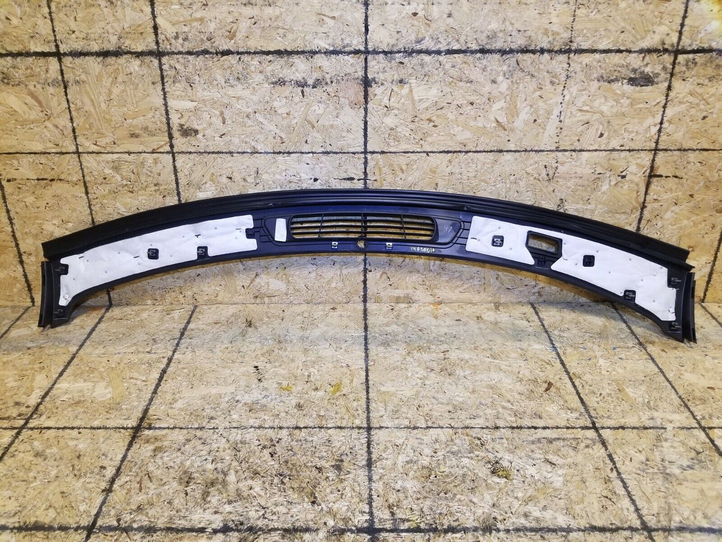 13 14 15 GMC Acadia Dash Dashboard Instrument Panel Defrost Cover Grille OEM