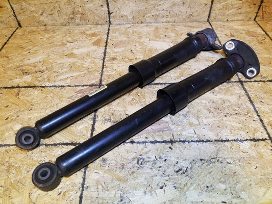 13 14 15 16 17 18 19 Buick Encore Rear Shock Strut Absorber Pair OEM 32k Miles