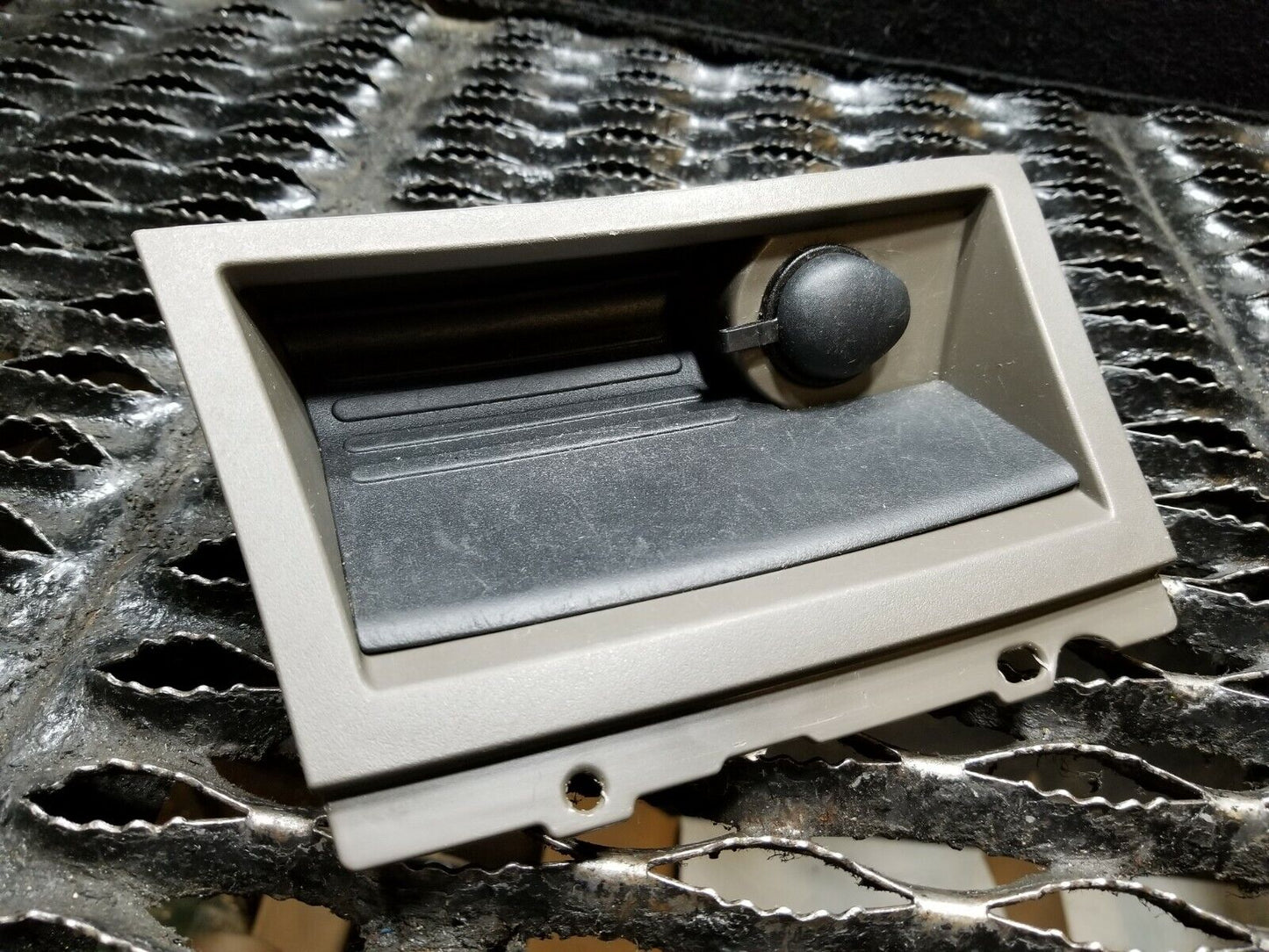 06 07 08 09 Mercury Milan Center Dash Tray With Power Outlet Cigarette Light OEM