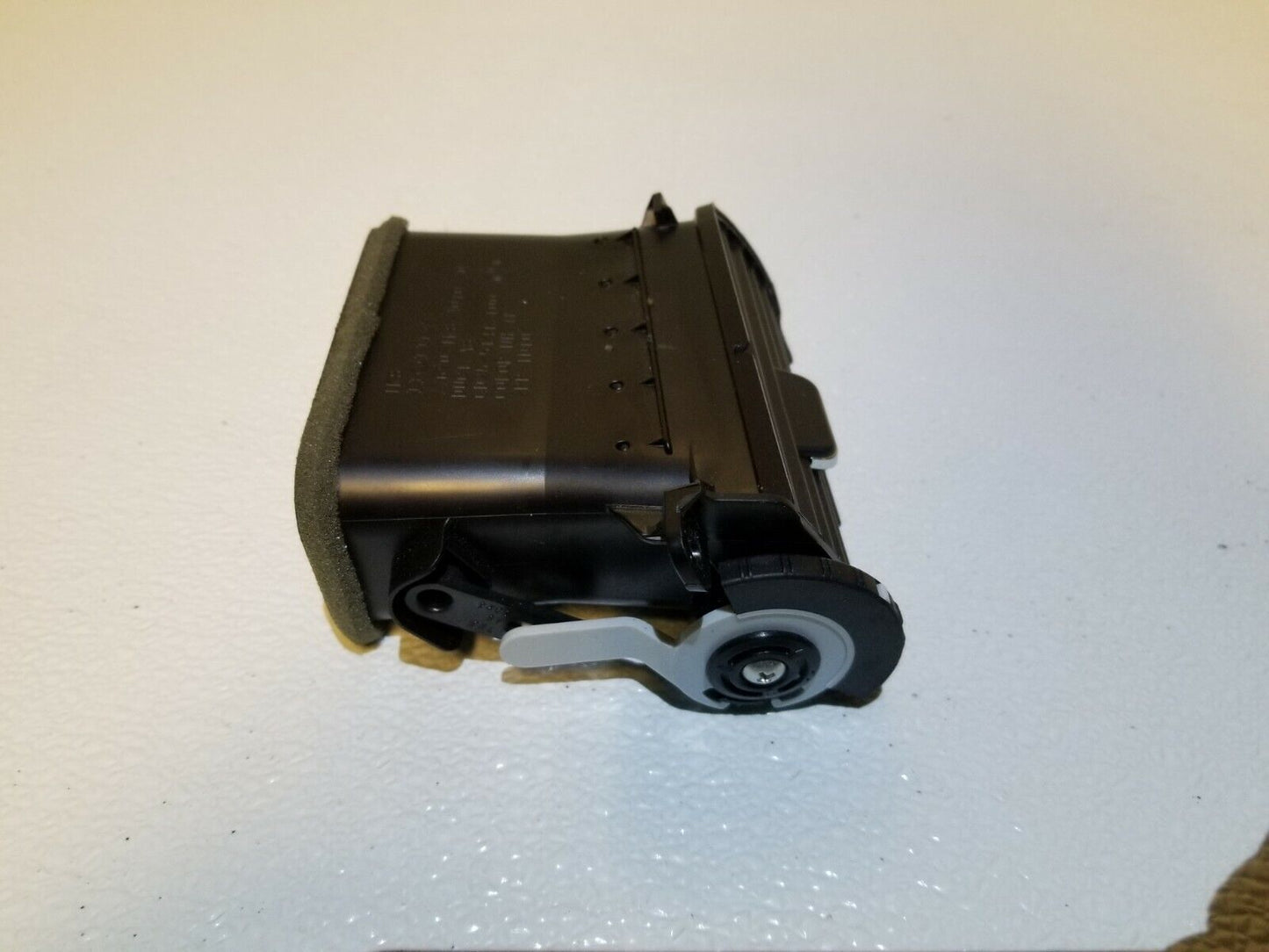 11 12 13 Honda Odyssey Right Passenger Side Dash Air Vent OEM