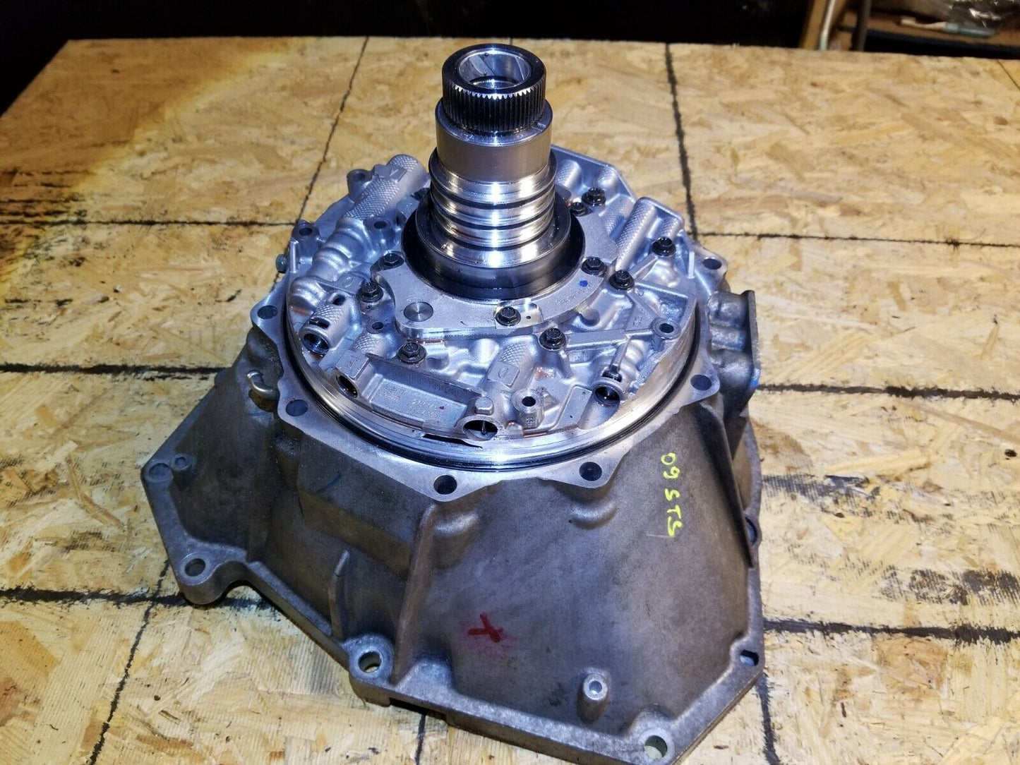 2009 2010 Cadillac STS AWD Automatic Transmission Case OEM 62k