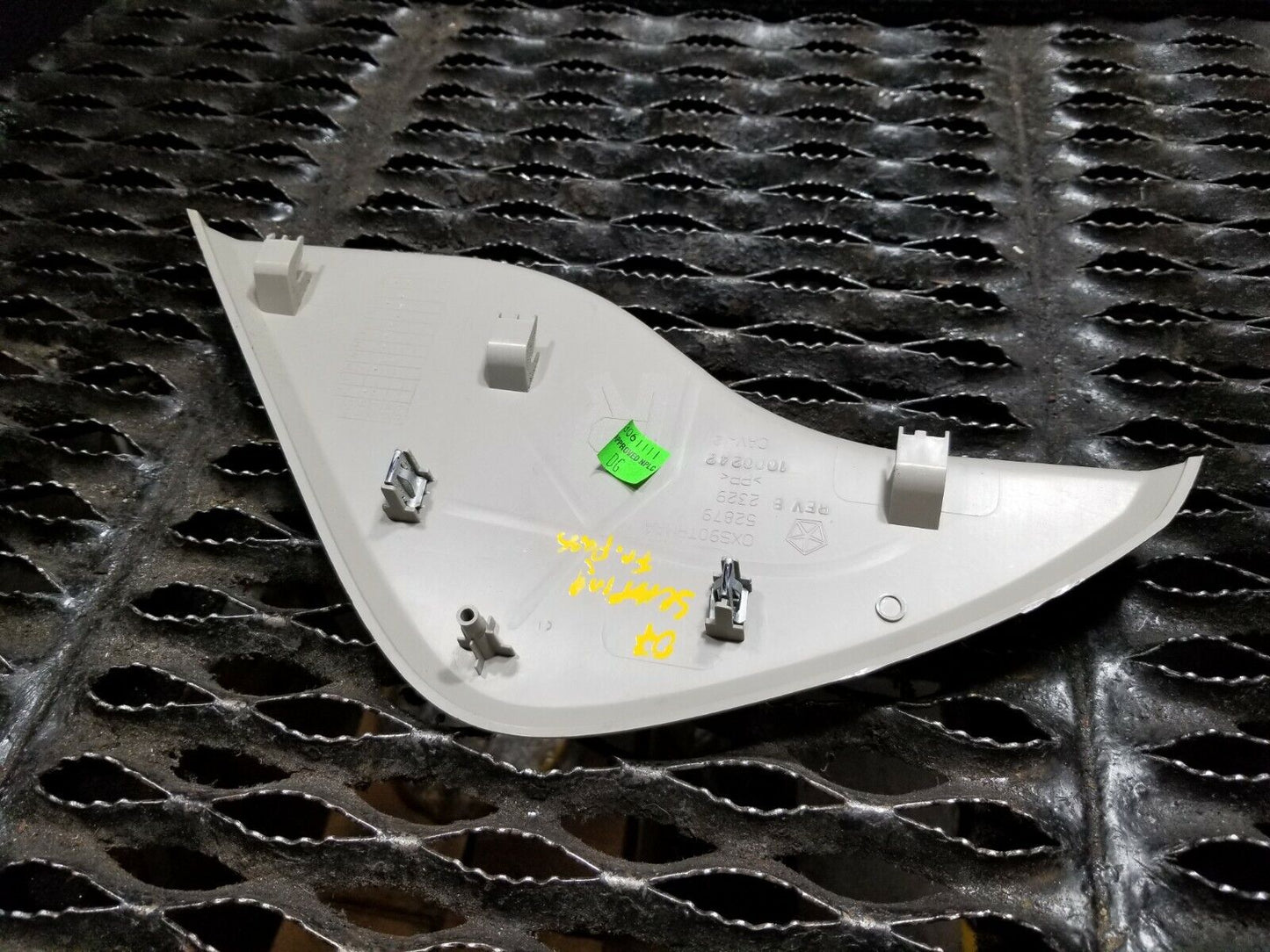 07 08 09 10 Chrysler Sebring Dash End Cap Cover Left Driver Side OEM
