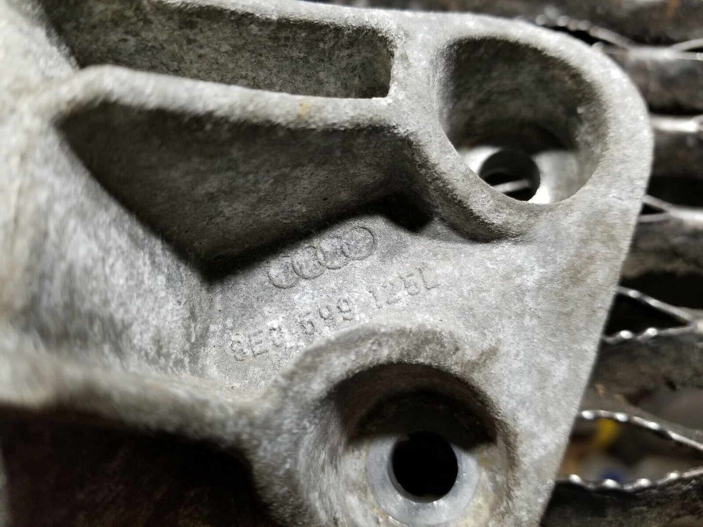 06 07 08 Audi A4 Differential Mount 8e0599125 OEM 85k Miles
