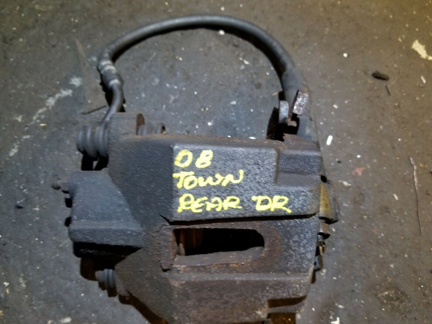 06 07 08 09 10 11 Lincoln Town Car Rear Left Driver Side Brake Caliper OEM 65k