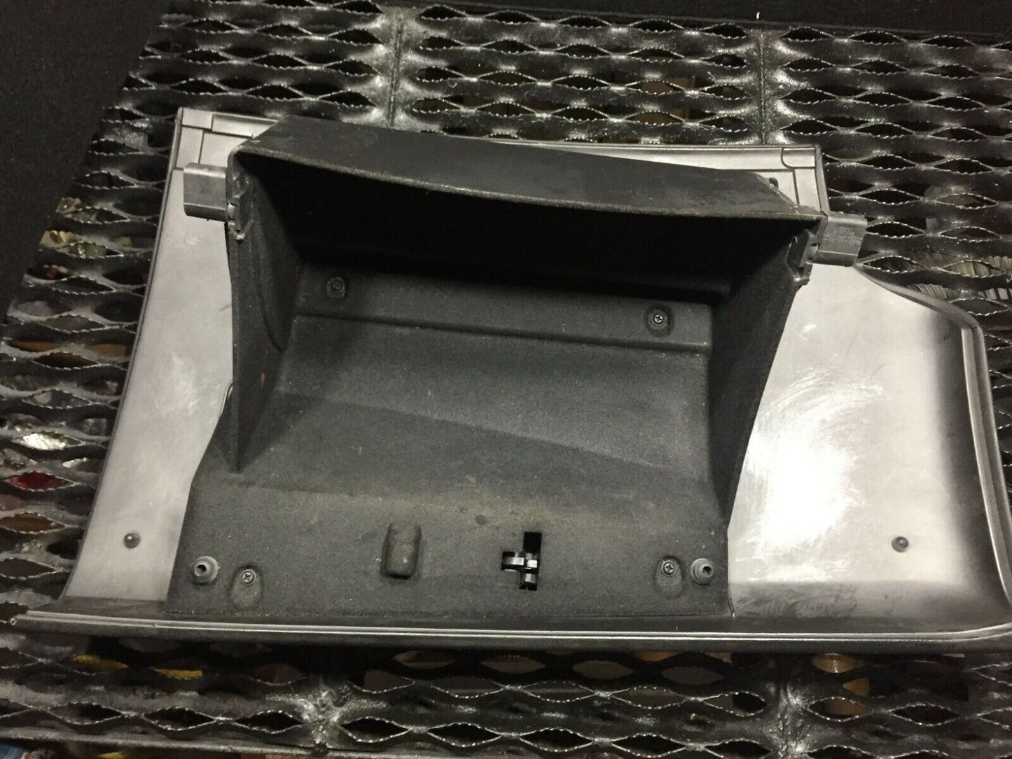 09 10 11 12 Lincoln MKS Glove Box Door Lid OEM