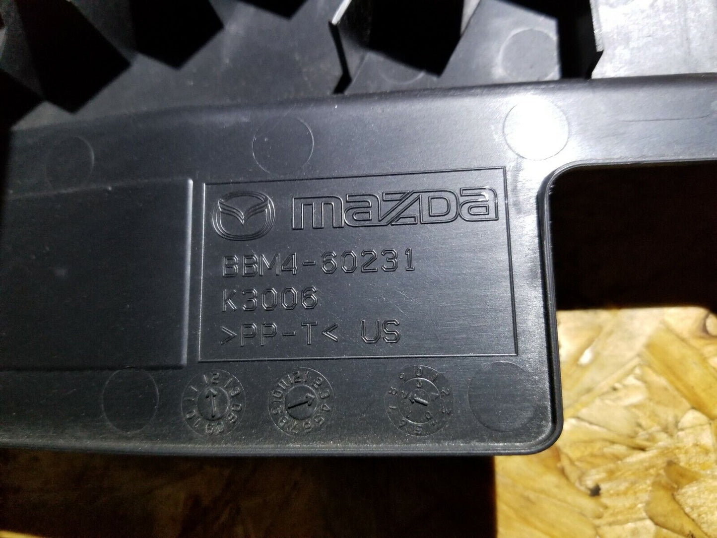 10 11 12 13 Mazda 3 Steering Column Shroud Trim OEM