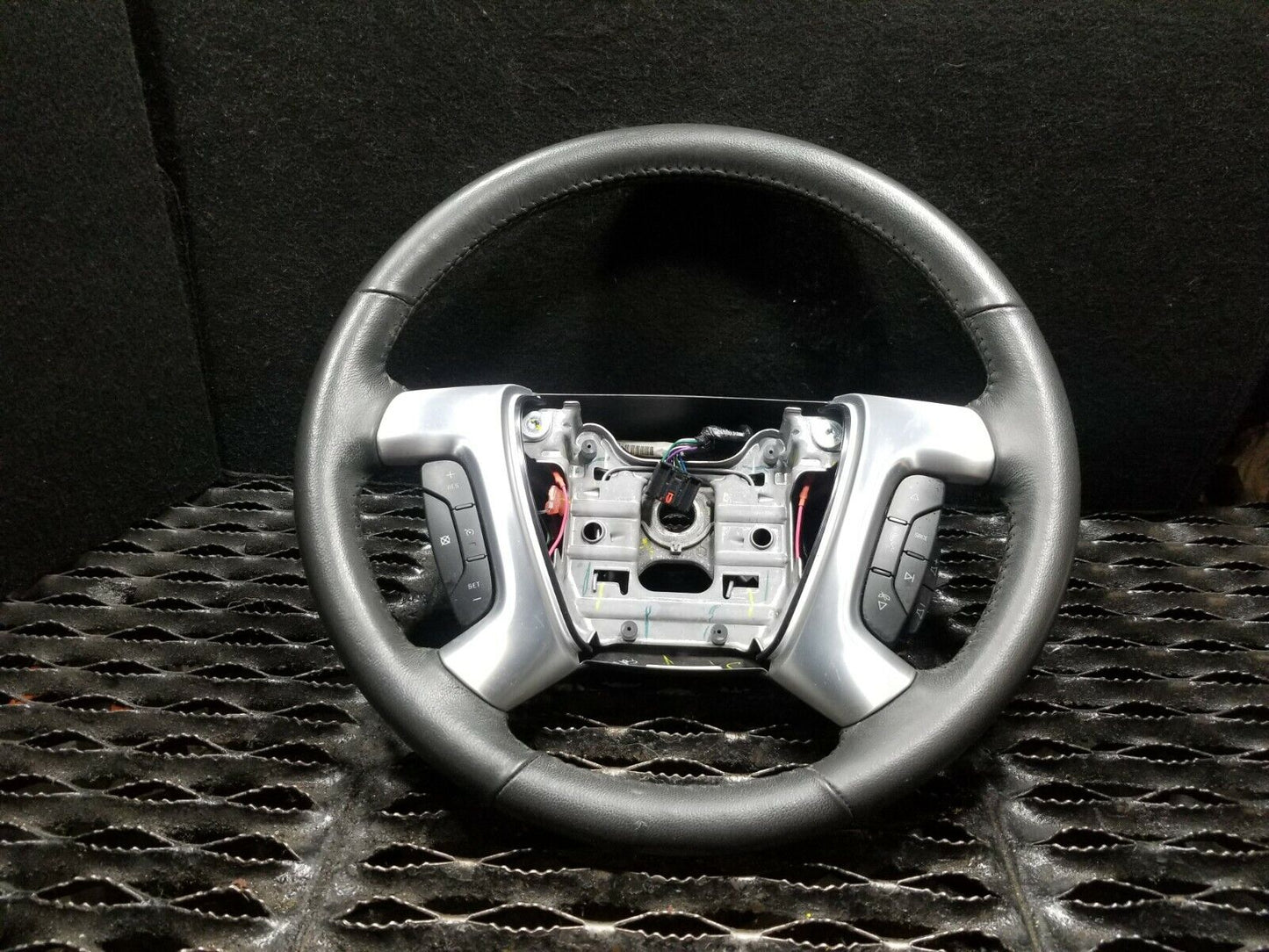 13 14 15 GMC Acadia Steering Wheel OEM
