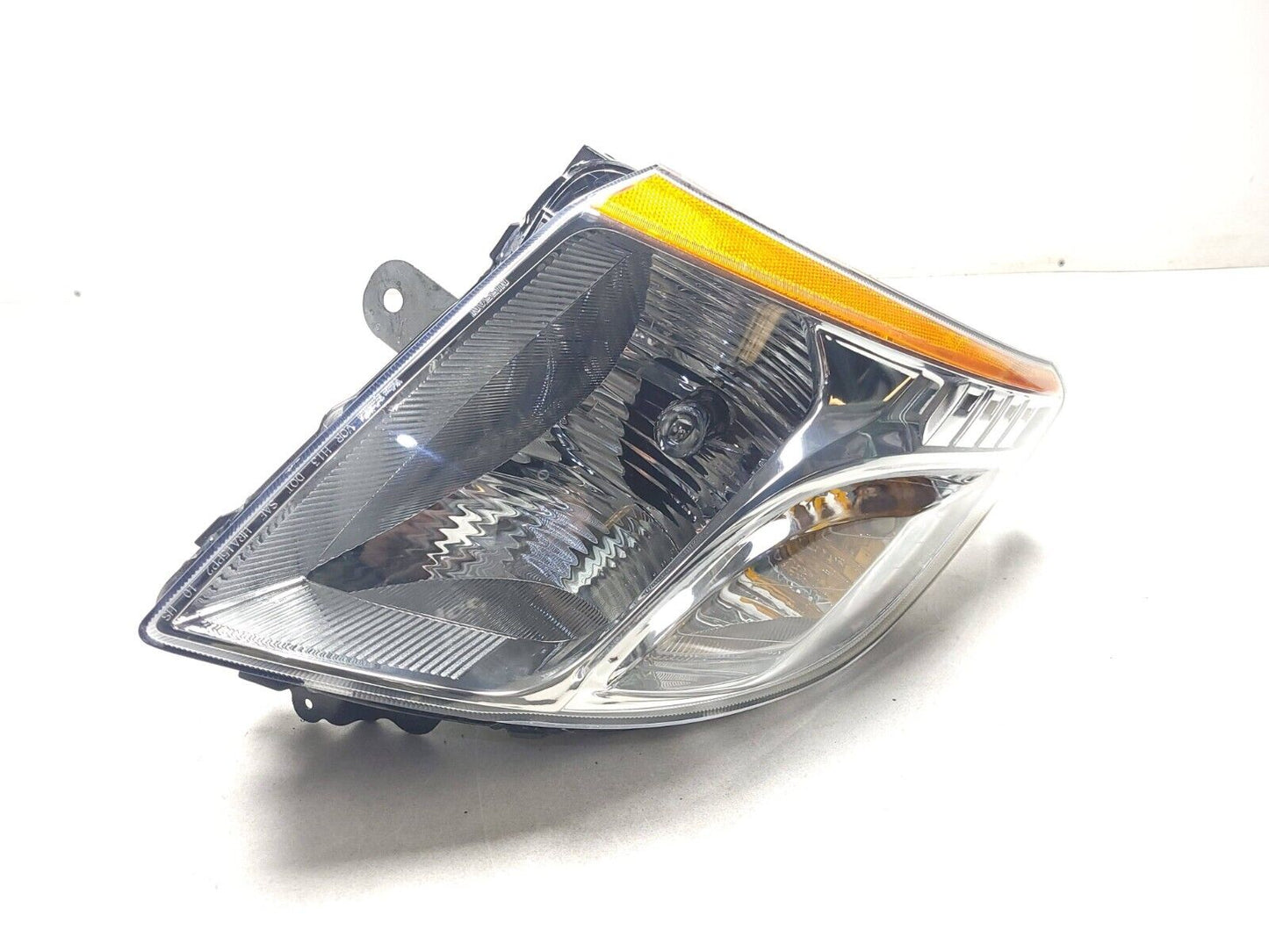 2010-2012 Nissan Sentra Headlight Left & Right Pair OEM