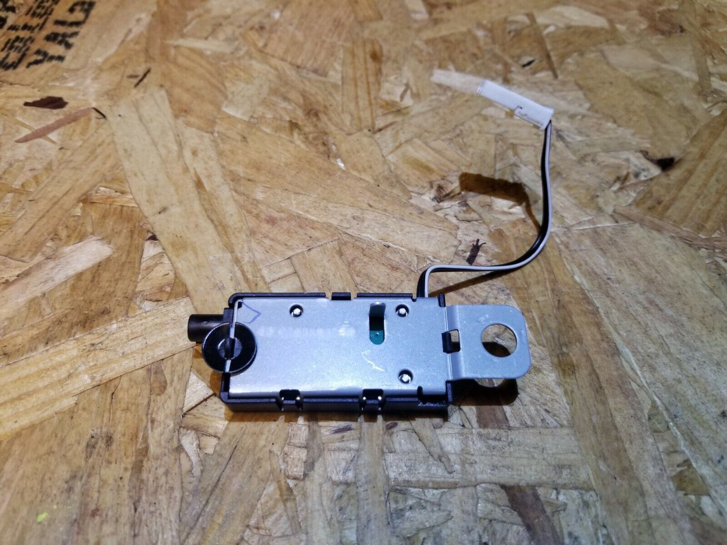 16 17 18 19 Chevrolet Malibu Radio Antenna Amplifier 23255609 OEM 3k