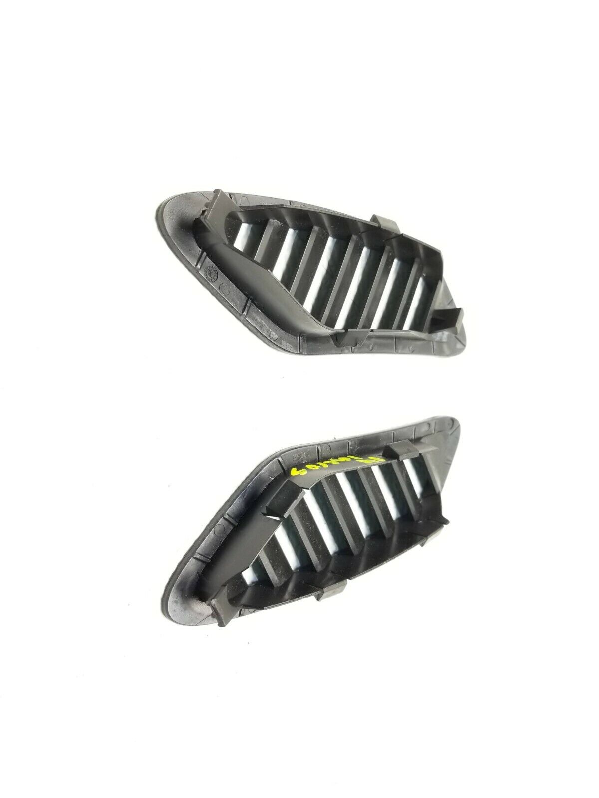 14 15 16 Buick Lacrosse Outlet AC Heater Air Vent Left & Right  2pcs OEM 60k